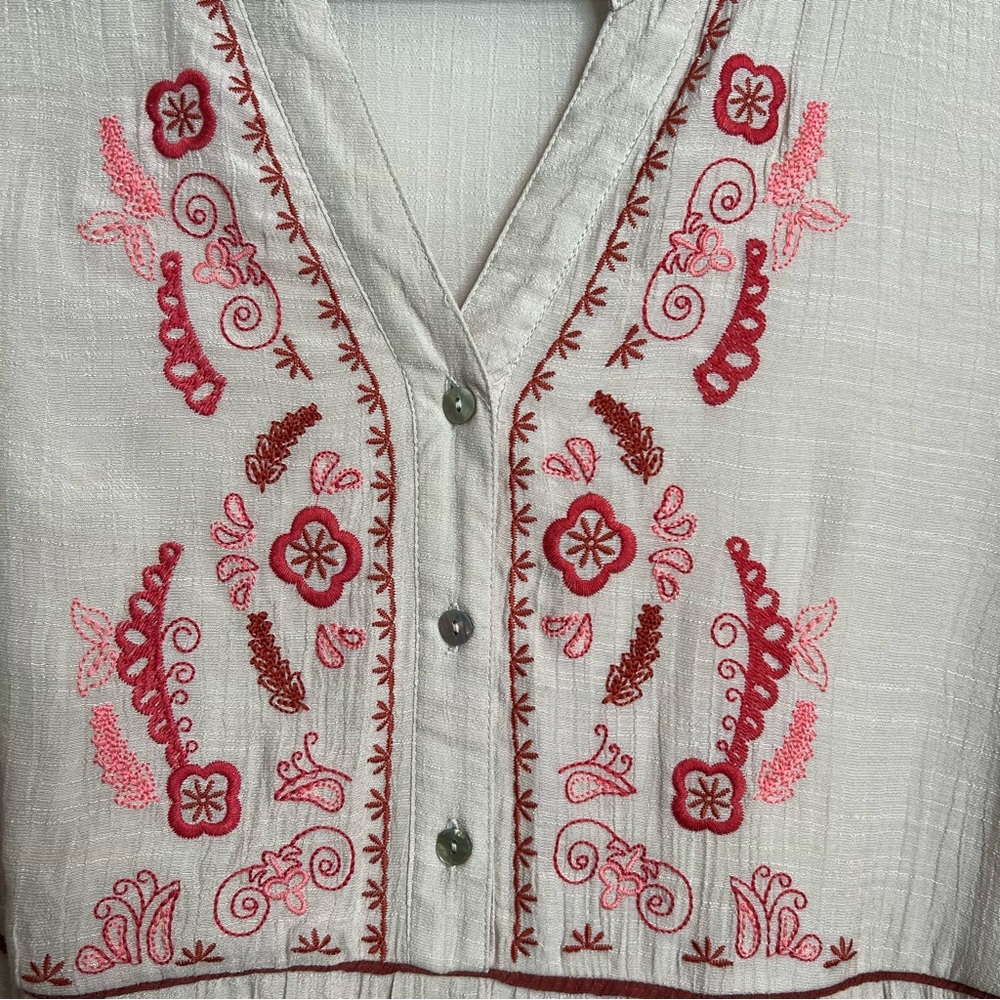 Fig + Flower‎ Tan Midi Dress with Burgundy Pink Embroidery. Size Large. - Picture 6 of 16